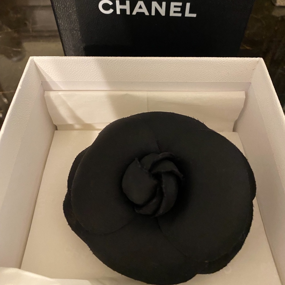 CHANEL Black Camèlia (Camellia) Brooch/ Pin